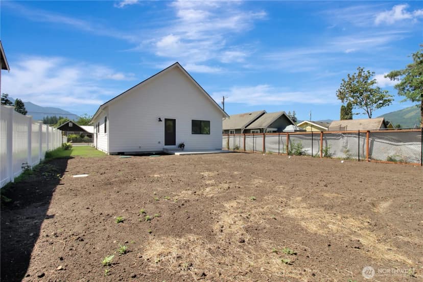 Property photo for 716 Givens Lot 34&35 Avenue, Darrington photo 36