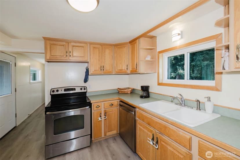 Property photo for 143 Dora Avenue, Bremerton photo 8