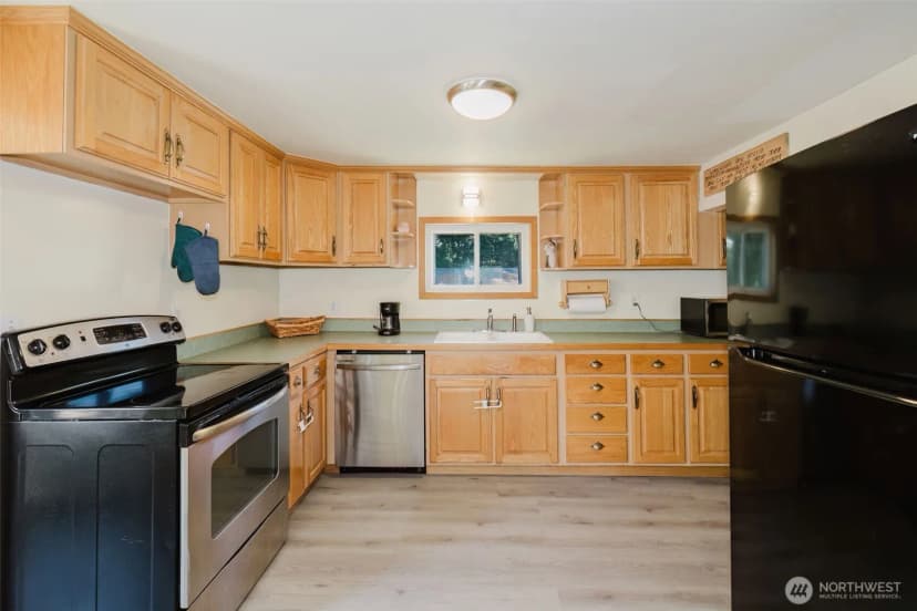 Property photo for 143 Dora Avenue, Bremerton photo 6