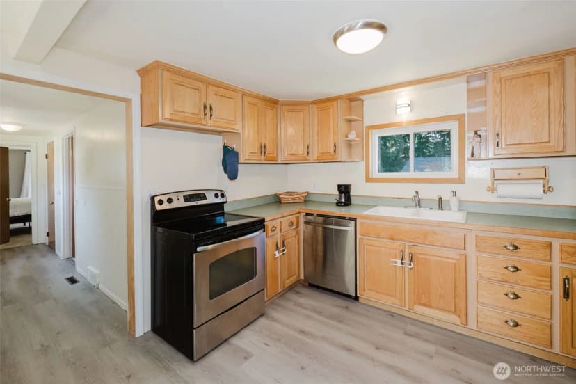 Property photo for 143 Dora Avenue, Bremerton photo 9