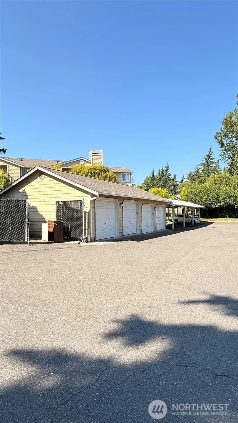 Property photo for 28704 18th Avenue S #v102, Federal Way photo 19
