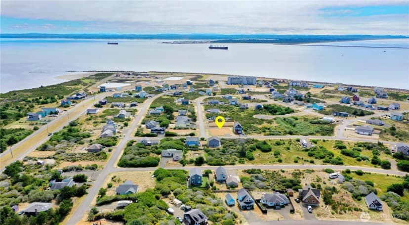 Property photo for 413 S Portal Loop Sw, Ocean Shores photo 9