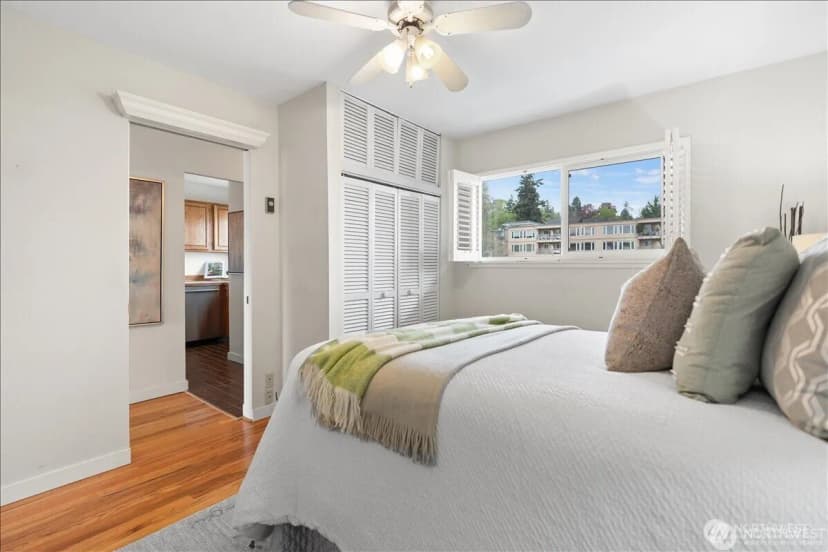 Property photo for 414 Lakeside Avenue S #13, Seattle photo 23