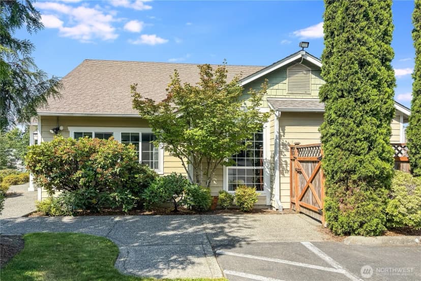 Property photo for 3115 Se 11th Place #1049, Renton photo 33
