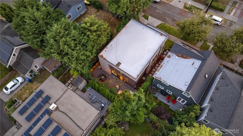 Property photo for 714 28th Avenue S, Seattle photo 34