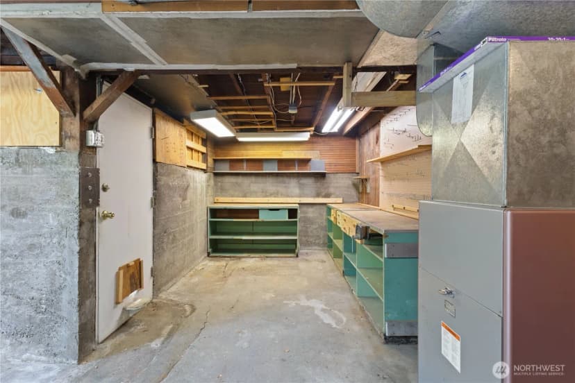 Property photo for 747 N 73rd Street, Seattle photo 24