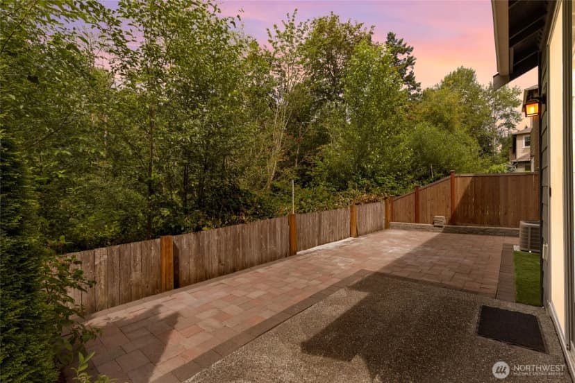 Property photo for 8442 Ne 203rd Place, Bothell photo 32