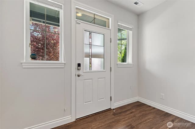 Property photo for 8442 Ne 203rd Place, Bothell photo 3