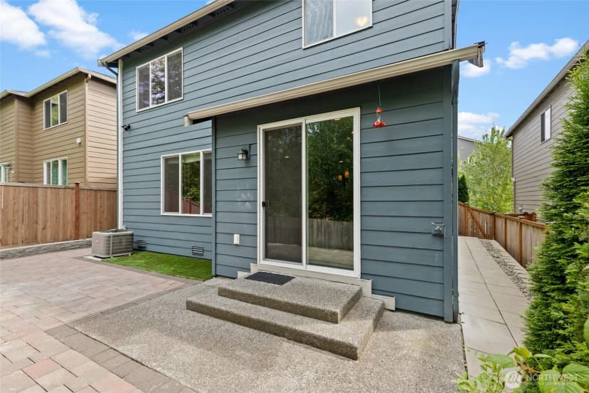 Property photo for 8442 Ne 203rd Place, Bothell photo 31