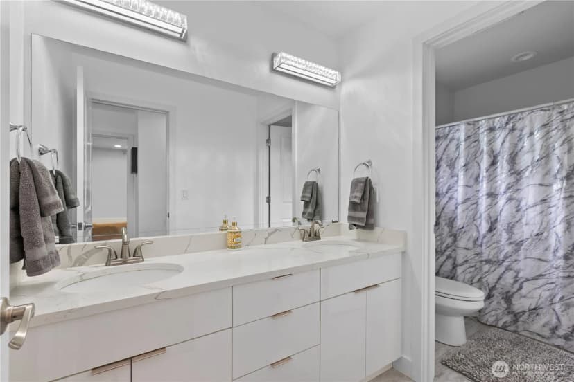 Property photo for 8254 Breeze Loop, Blaine photo 18