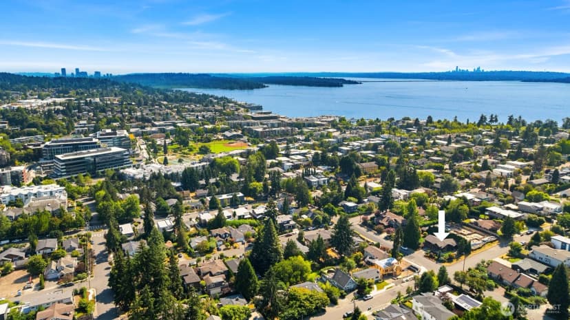 Property photo for 821 4th Street, Kirkland photo 33