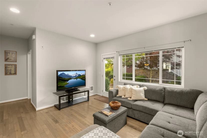 Property photo for 15720 Manor Way #d5, Lynnwood photo 13