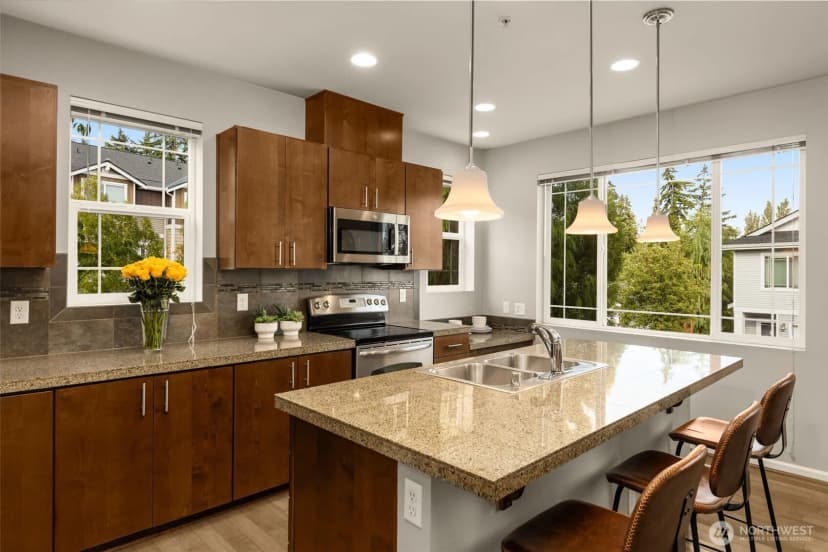 Property photo for 15720 Manor Way #d5, Lynnwood photo 4