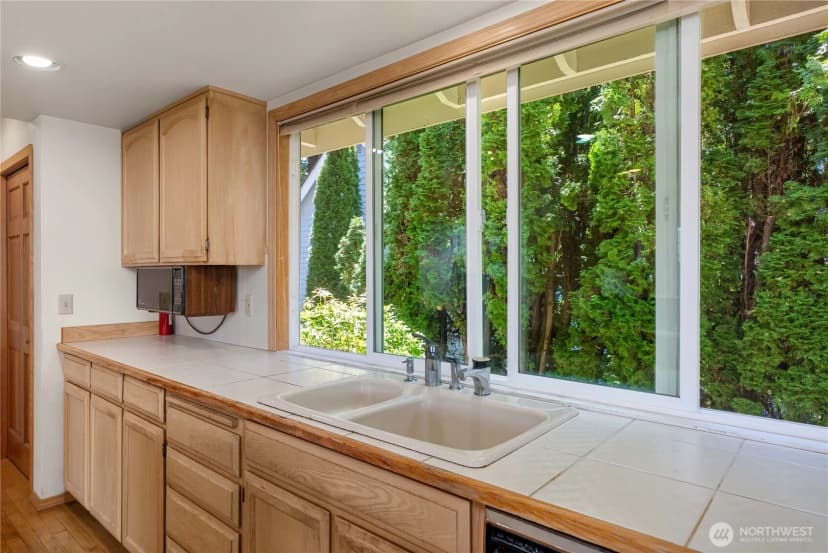 Property photo for 3511 Sw 310th Court, Federal Way photo 14