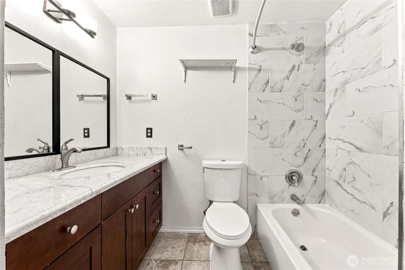 Property photo for 1040 S 320th Street #36, Federal Way photo 12