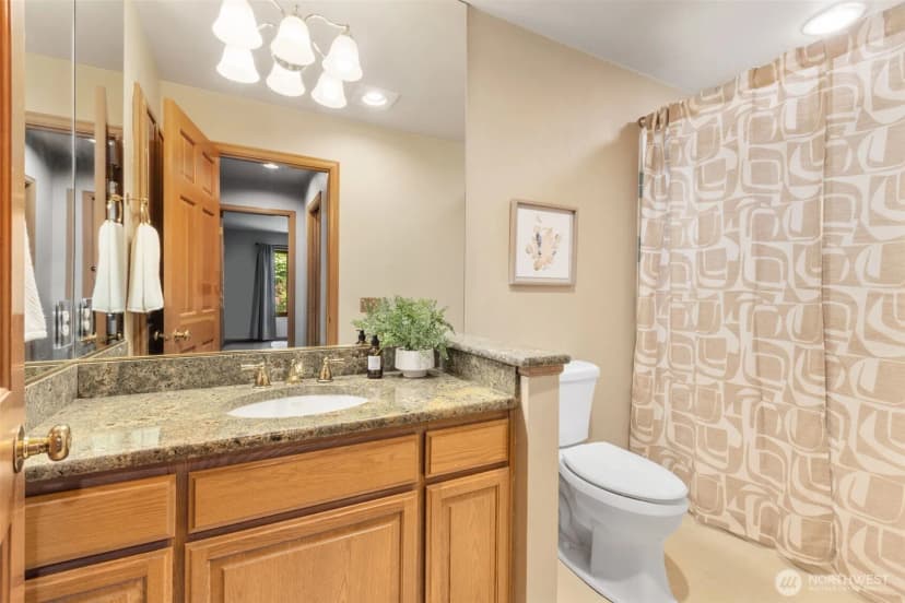 Property photo for 408 Sw 336th Court, Federal Way photo 14