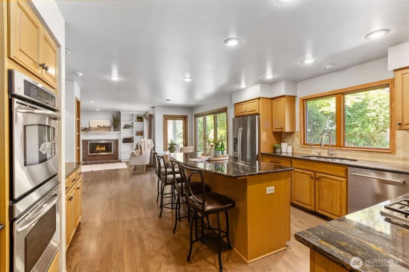 Property photo for 408 Sw 336th Court, Federal Way photo 10