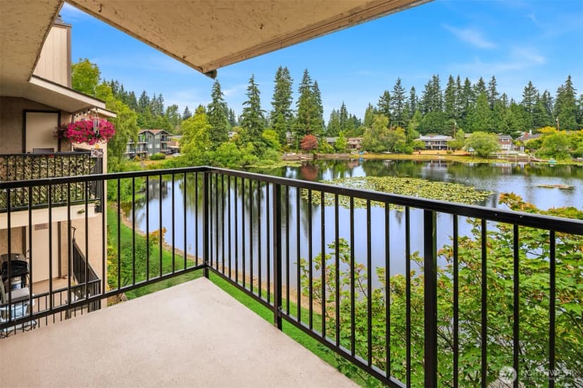 Property photo for 323 75th Street Se #c66, Everett photo 2