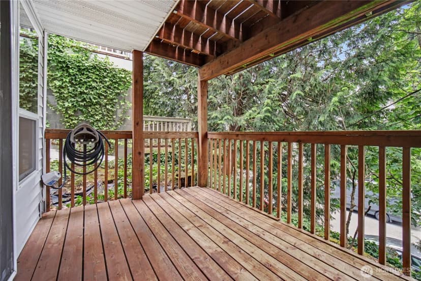 Property photo for 908 Hiawatha Place S #b, Seattle photo 29