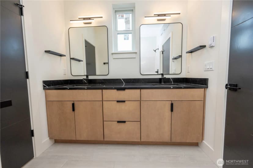 Property photo for 9060 Seamist Lane, Blaine photo 16