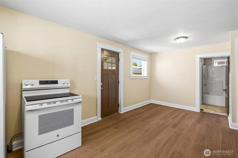 Property photo for 1416 Humboldt Street, Bellingham photo 9