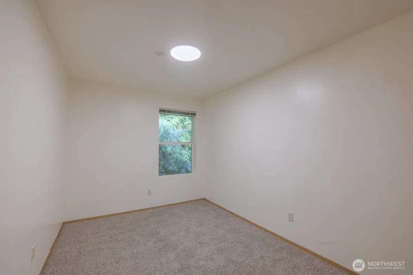 Property photo for 5010 168th Street Sw #e, Lynnwood photo 19