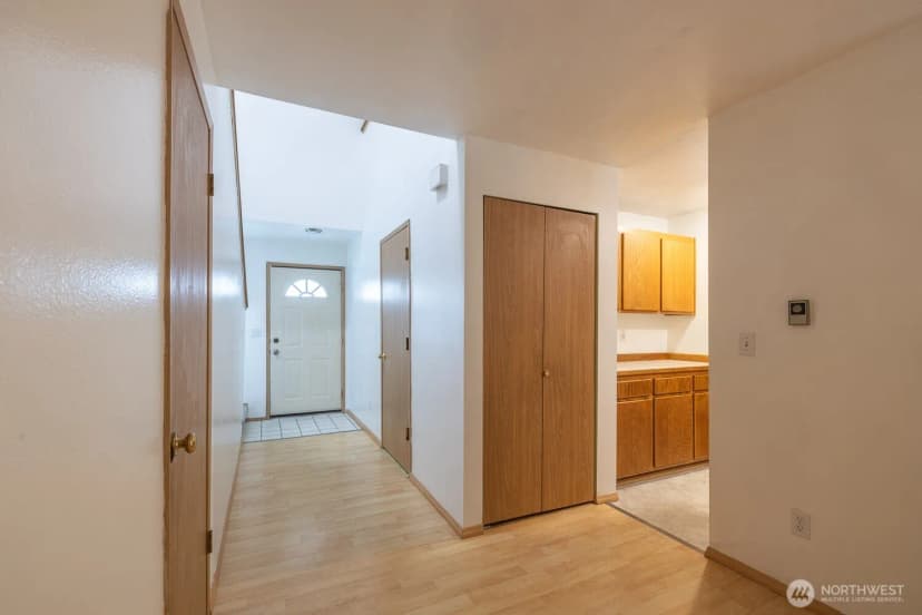 Property photo for 5010 168th Street Sw #e, Lynnwood photo 15