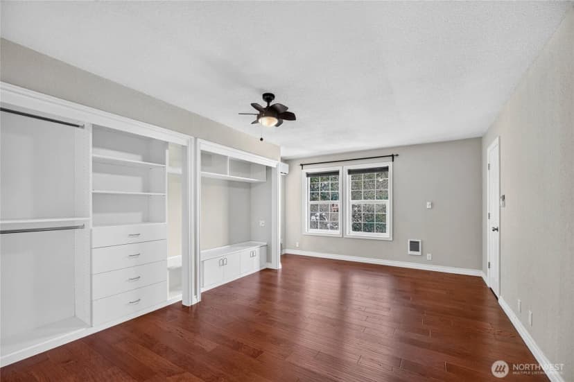 Property photo for 6704 23rd Avenue Sw, Seattle photo 13