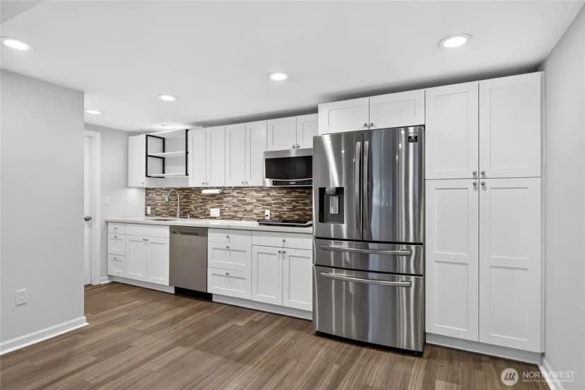 Property photo for 6704 23rd Avenue Sw, Seattle photo 19
