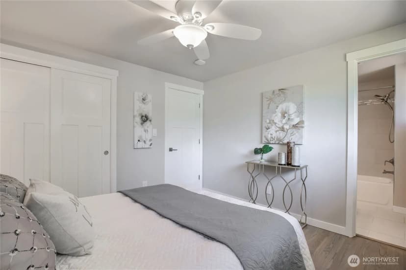Property photo for 2025 Edmonds Avenue Ne, Renton photo 18