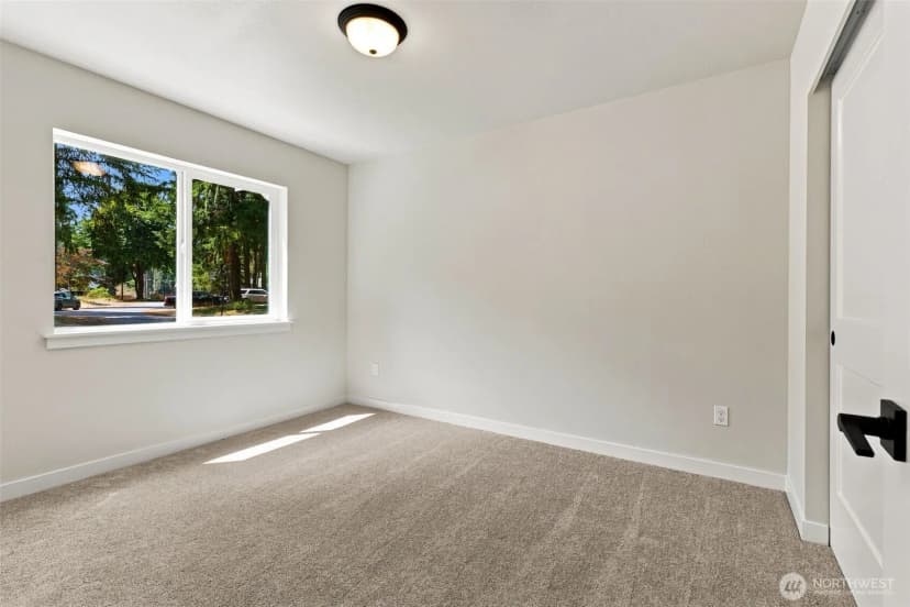 Property photo for 18042 Highland Court Se, Yelm photo 7