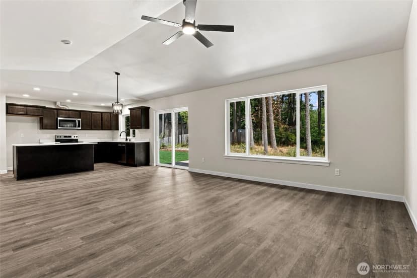 Property photo for 18042 Highland Court Se, Yelm photo 11