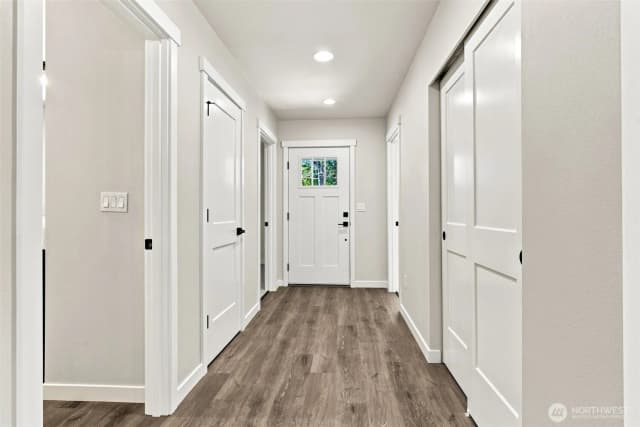 Property photo for 18042 Highland Court Se, Yelm photo 4