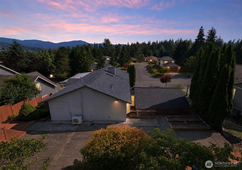 Property photo for 4215 Northridge Way, Bellingham photo 4