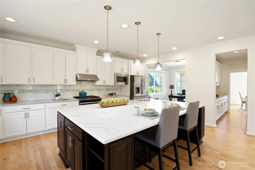 Property photo for 10922 Ne 194th Drive, Bothell photo 6