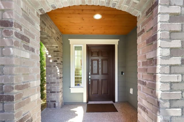 Property photo for 10922 Ne 194th Drive, Bothell photo 2
