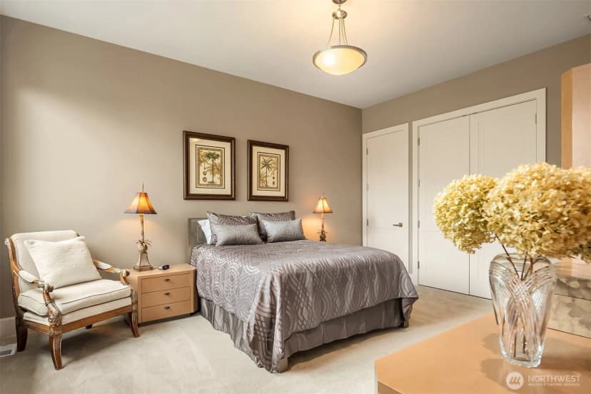 Property photo for 10410 Ne 58th Street, Kirkland photo 28