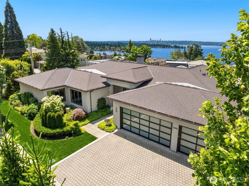 Property photo for 10410 Ne 58th Street, Kirkland