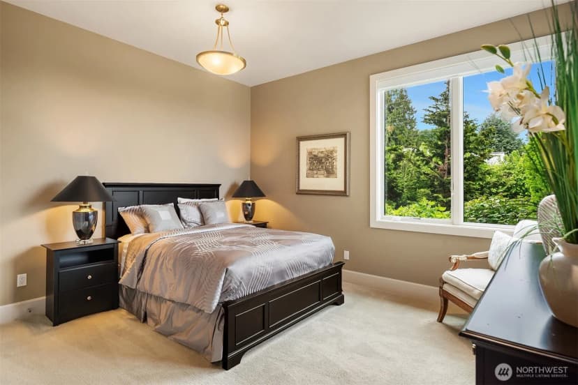 Property photo for 10410 Ne 58th Street, Kirkland photo 30