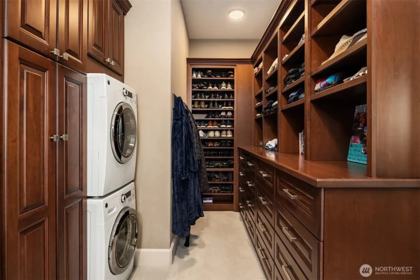 Property photo for 10410 Ne 58th Street, Kirkland photo 27