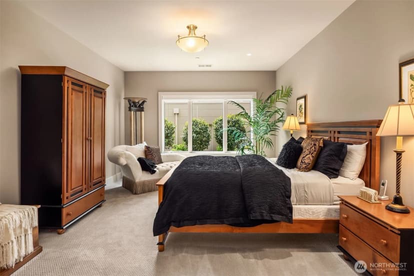 Property photo for 10410 Ne 58th Street, Kirkland photo 32