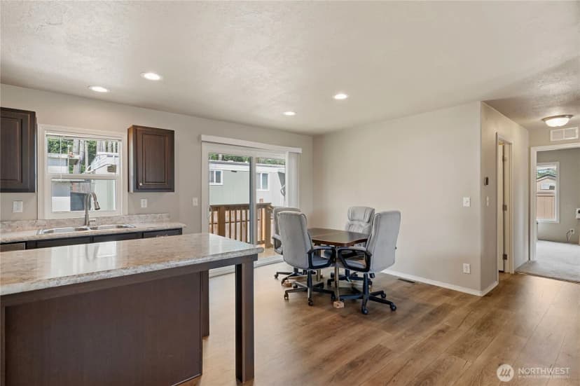 Property photo for 5219 5th Street, Bremerton photo 7