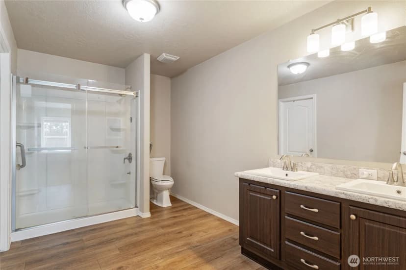 Property photo for 5219 5th Street, Bremerton photo 16