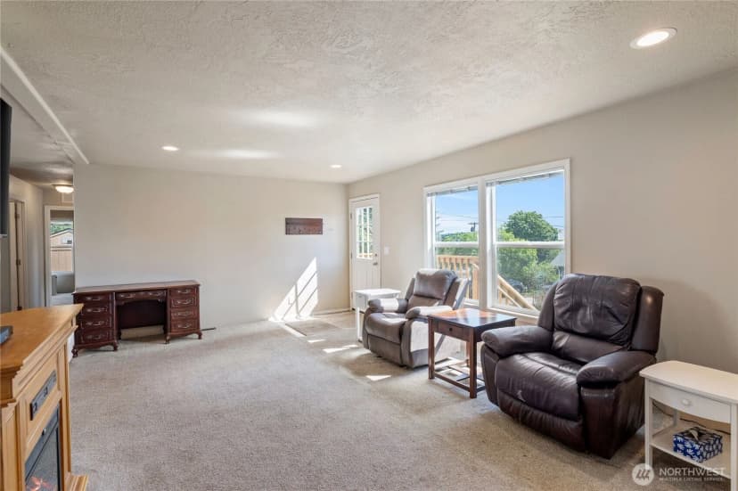 Property photo for 5219 5th Street, Bremerton photo 9