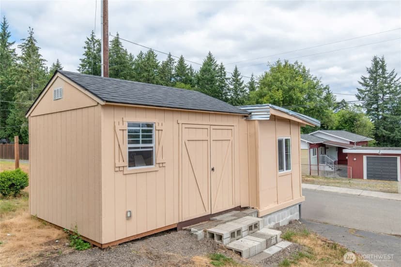 Property photo for 5219 5th Street, Bremerton photo 25