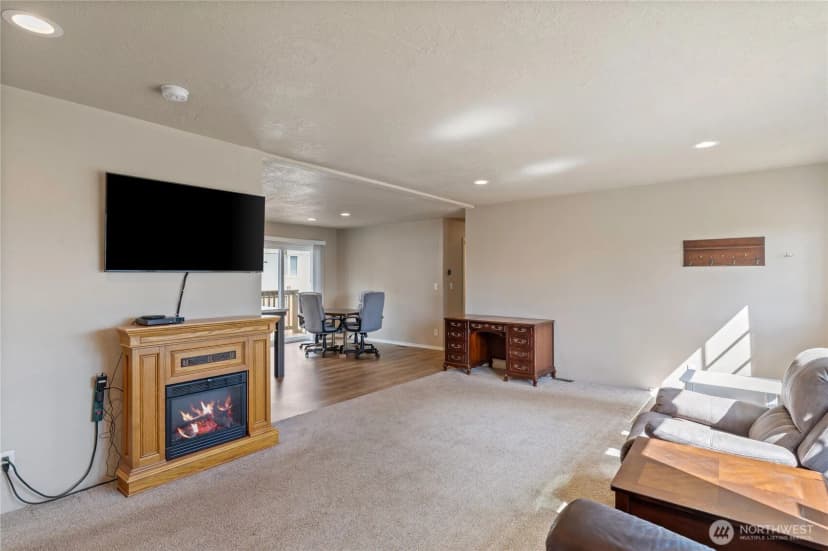 Property photo for 5219 5th Street, Bremerton photo 10