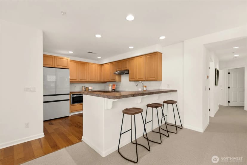 Property photo for 225 4th Avenue #a309, Kirkland photo 5