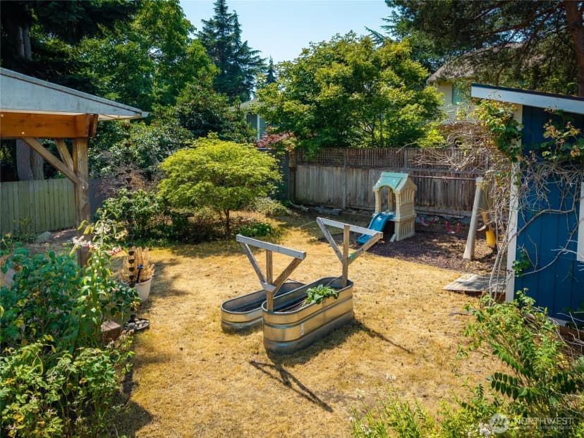 Property photo for 7025 25th Avenue Ne, Seattle photo 20