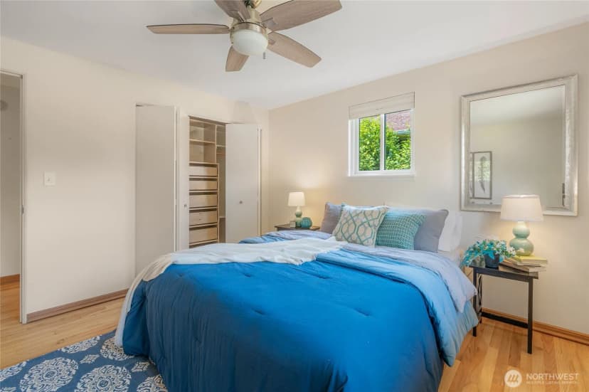 Property photo for 7025 25th Avenue Ne, Seattle photo 13