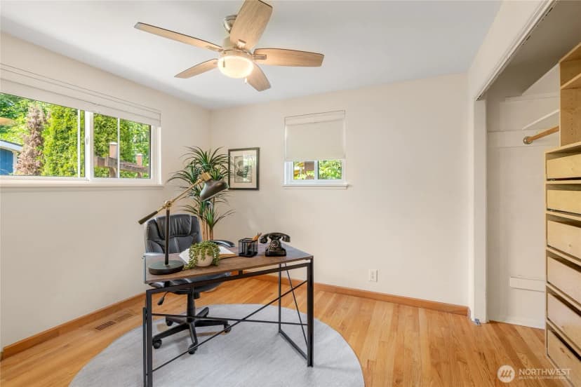 Property photo for 7025 25th Avenue Ne, Seattle photo 15